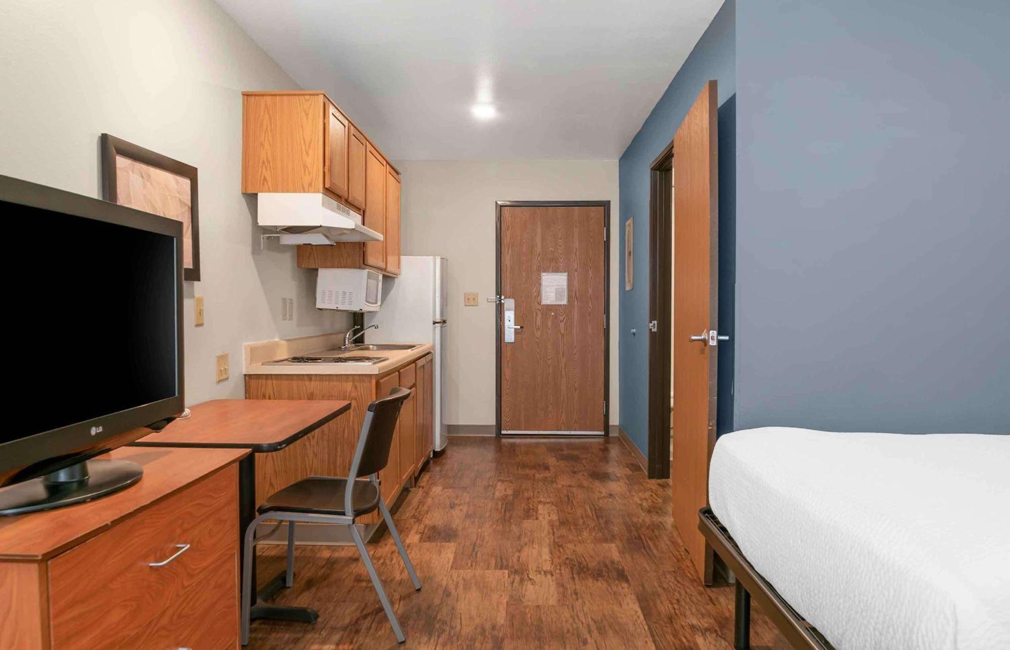 Extended Stay America Select Suites - Kalamazoo - West Екстер'єр фото