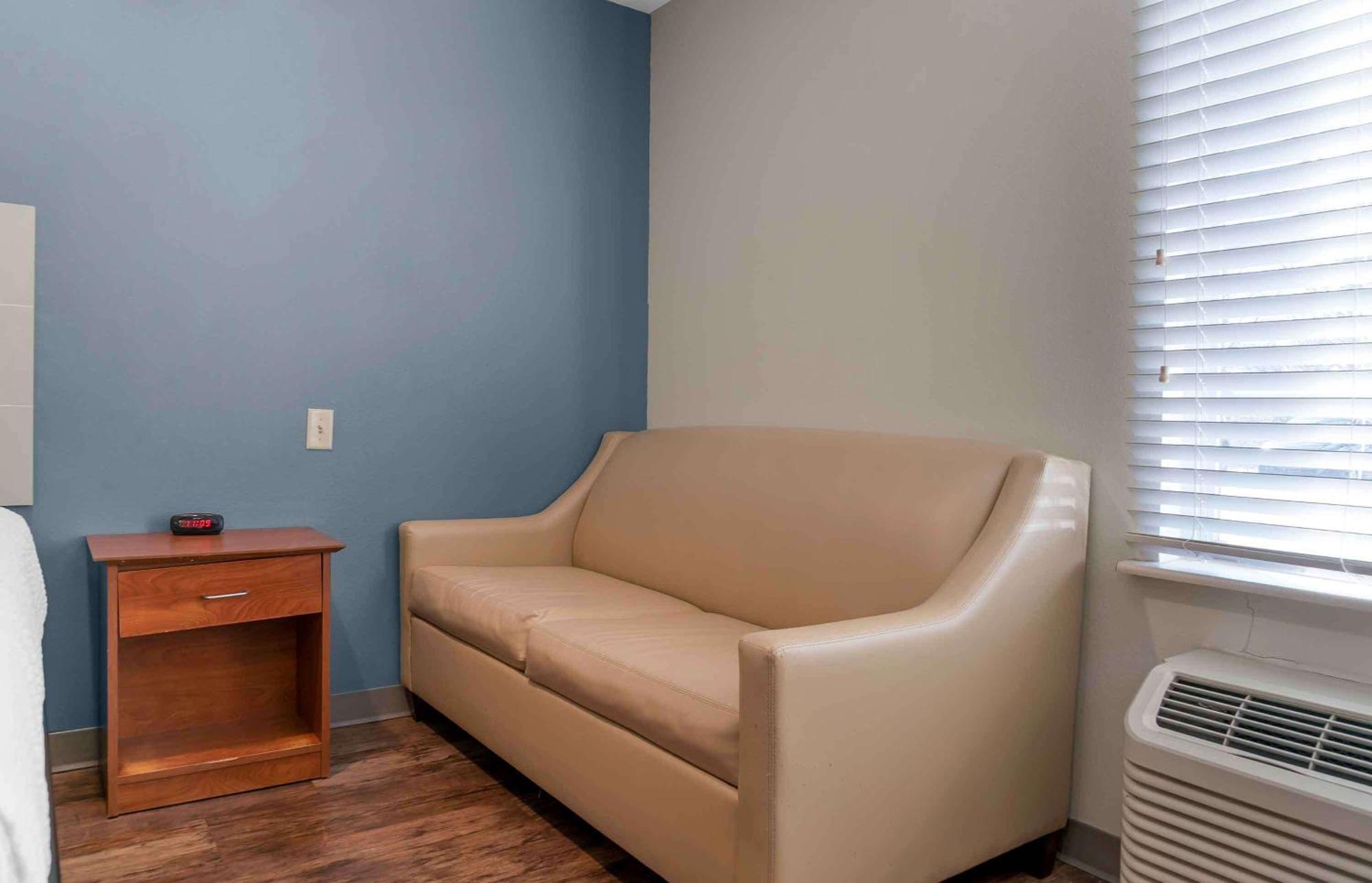 Extended Stay America Select Suites - Kalamazoo - West Екстер'єр фото